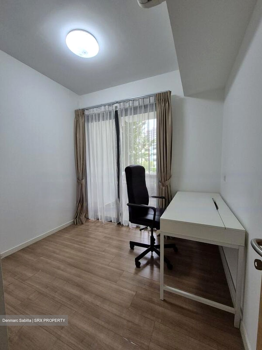 The Lakefront Residences (D22), Condominium #460672171